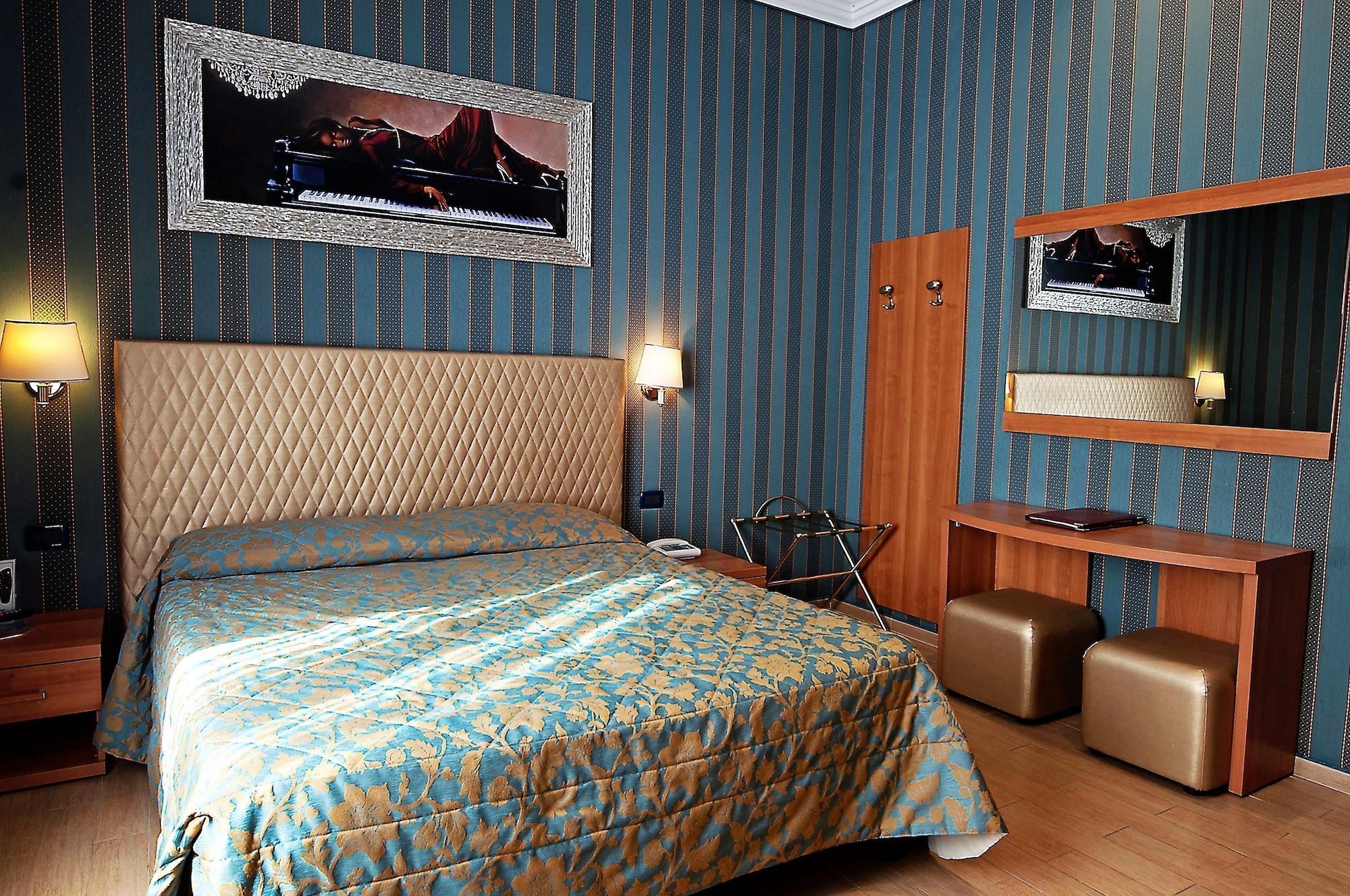 Hotel Lirico Рим Экстерьер фото