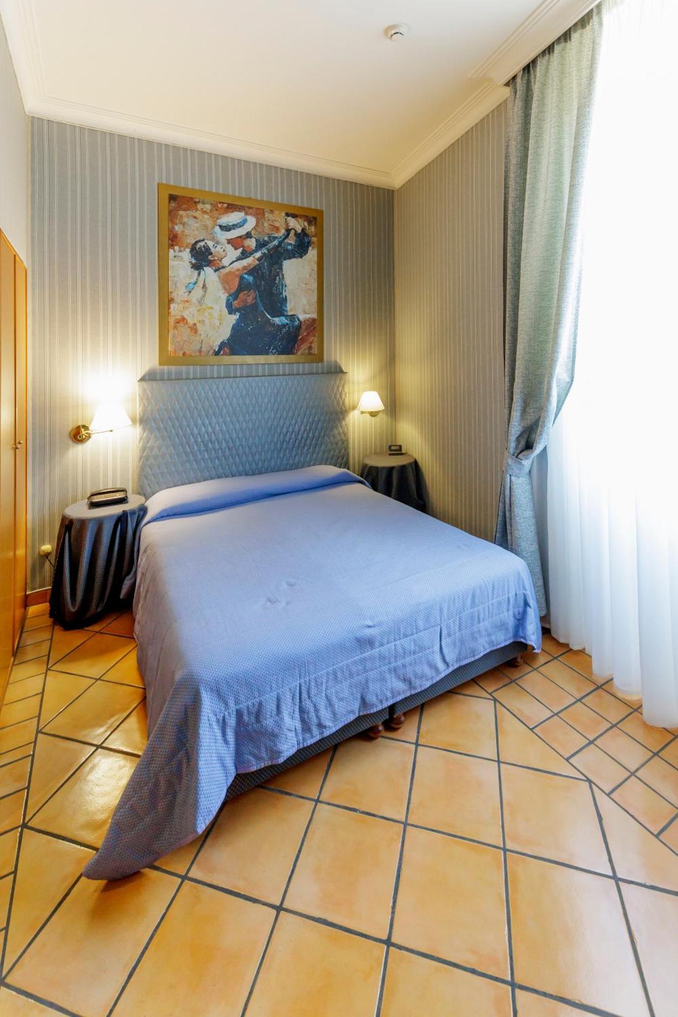 Hotel Lirico Рим Экстерьер фото