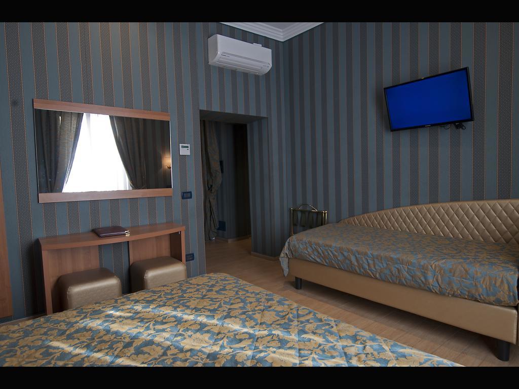 Hotel Lirico Рим Экстерьер фото